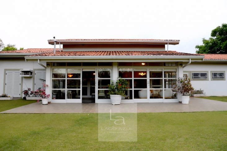 Linda vista para Raia 2 e Raia 3 do campo de golfe! Linda vista para Raia 2 e Raia 3 do campo de golfe!