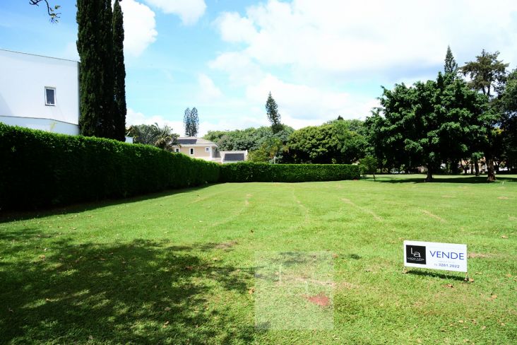 Lindo lote em rua sem saída e voltado para lindo campo de golfe Raia 6 Lindo lote em rua sem saída e voltado para lindo campo de golfe Raia 6