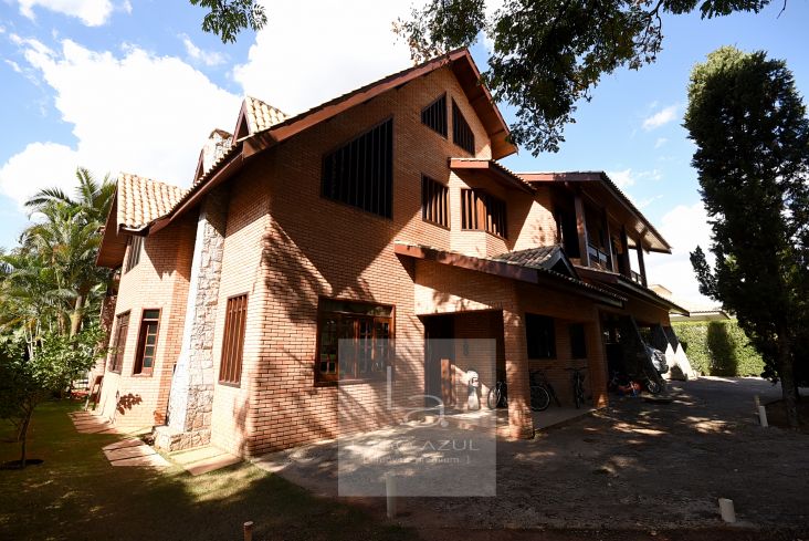 Casa irresistível com tijolo aparente Casa irresistível com tijolo aparente