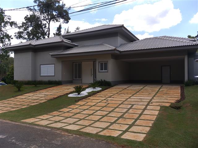 Lindíssima casa térrea contemporânea PRONTA PRA MORAR Lindíssima casa térrea contemporânea PRONTA PRA MORAR